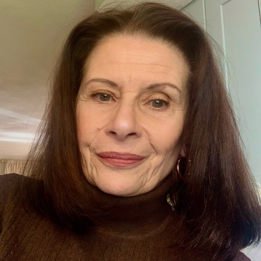 Meet your Posher, Paula